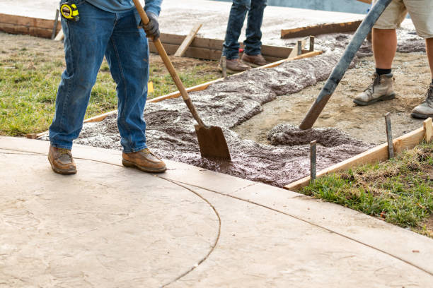Best Best Concrete Contractor  in Fayette, MO